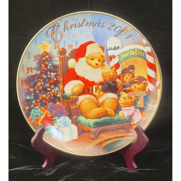 Vintage Avon Porcelain Collector's Plate "A Visit From Santa" - Picture 1 of 10